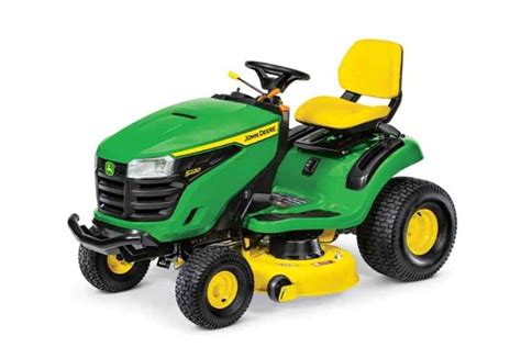 Operator station is wide and comfortable. . John deere s130 lawn tractor